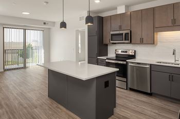 Kitchen island or peninsula*